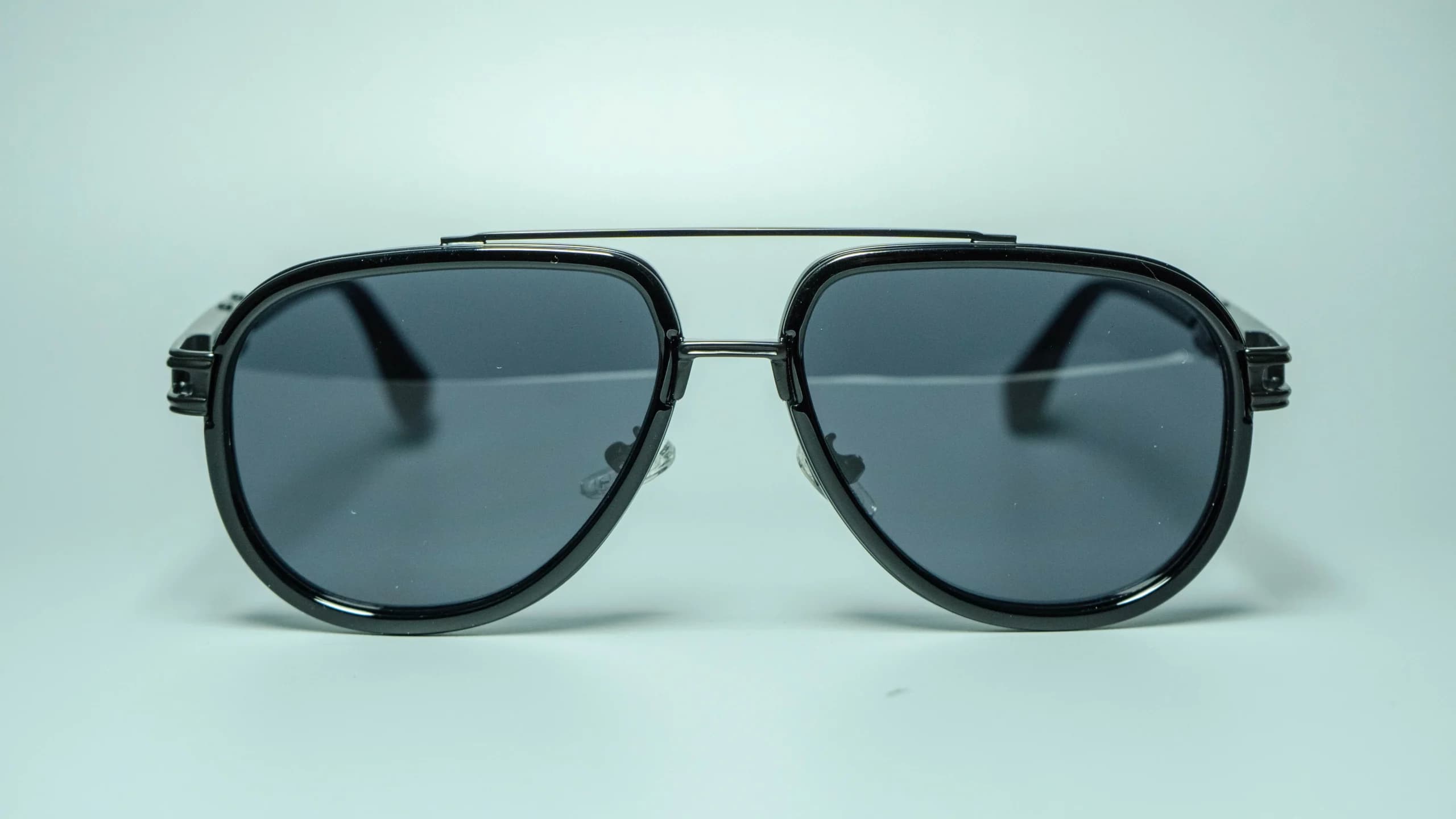 MONARQ Black – Unisex Aviator Sunglasses | Aureto view 6