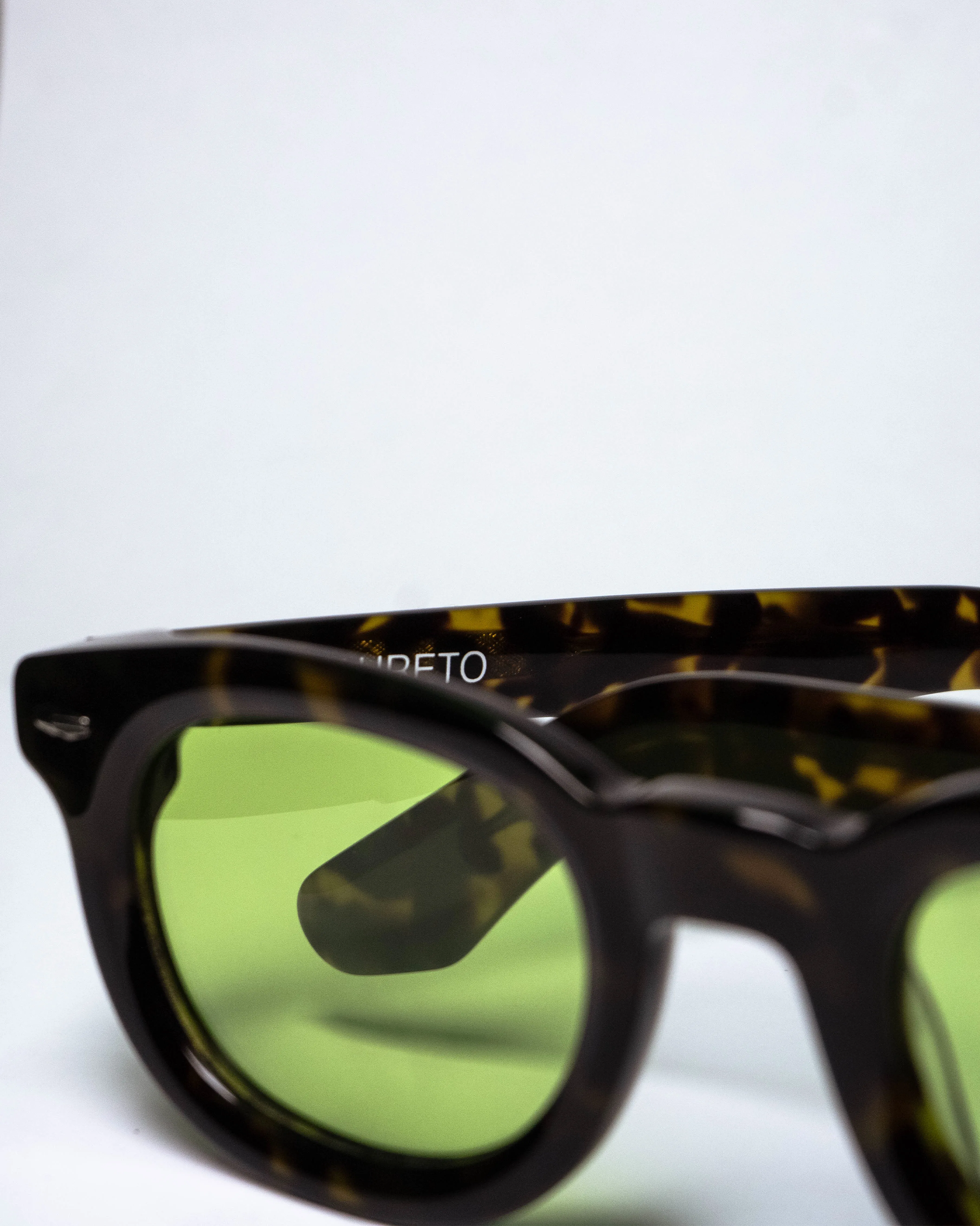 Monaco – Round Tortoise Sunglasses | Aureto view 3