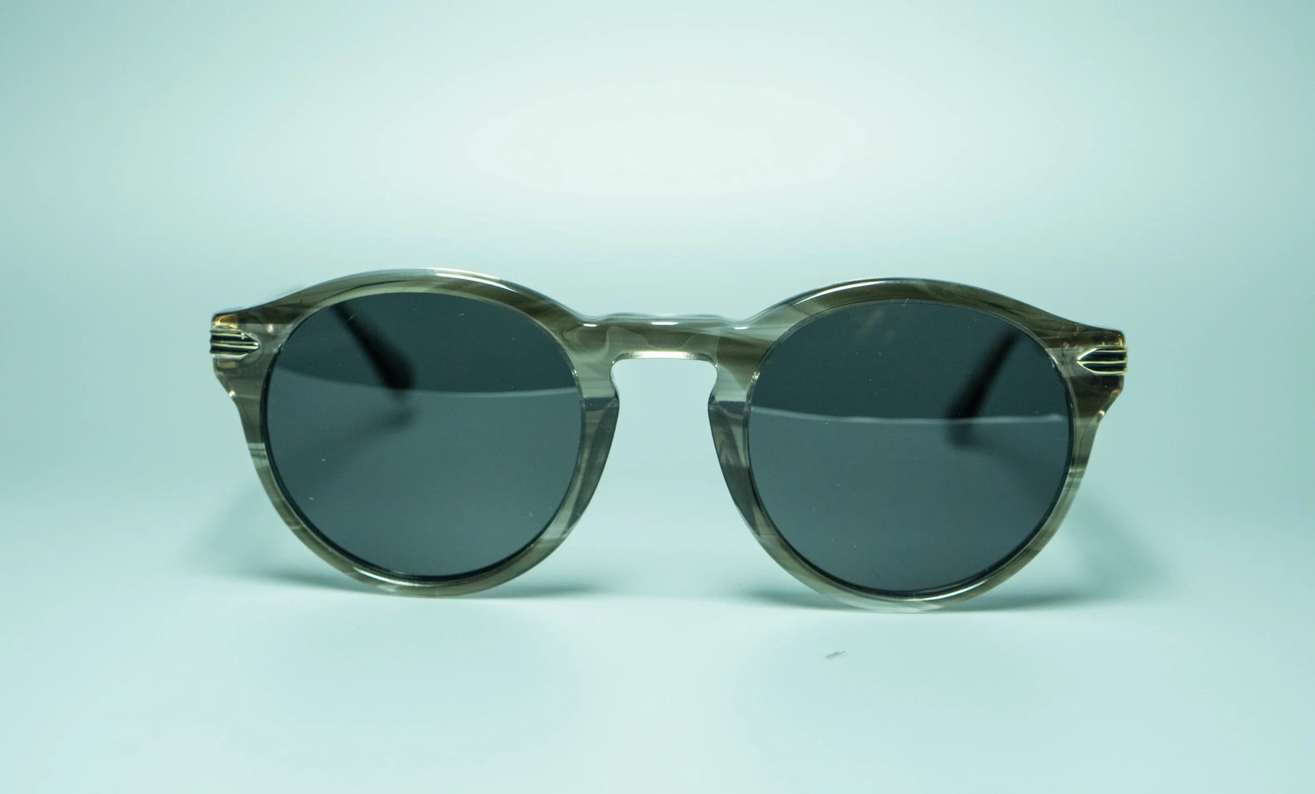 Silvan – Round Grey Acetate Sunglasses | Aureto